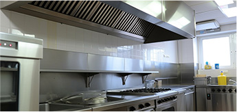 煙罩、風(fēng)機(jī)、管道清洗